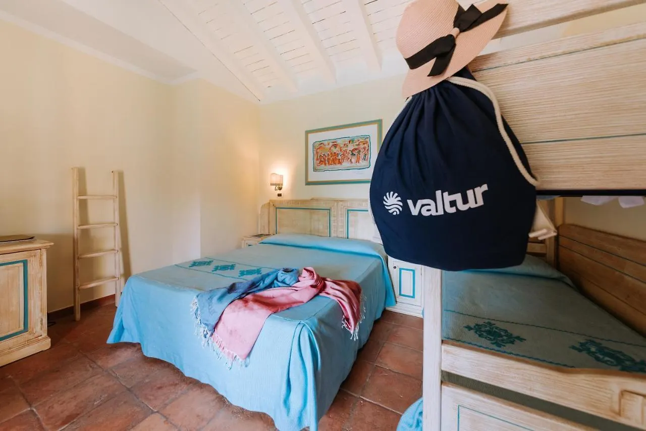 **** Feriested Valtur Baia Dei Pini Hotel Budoni Italien