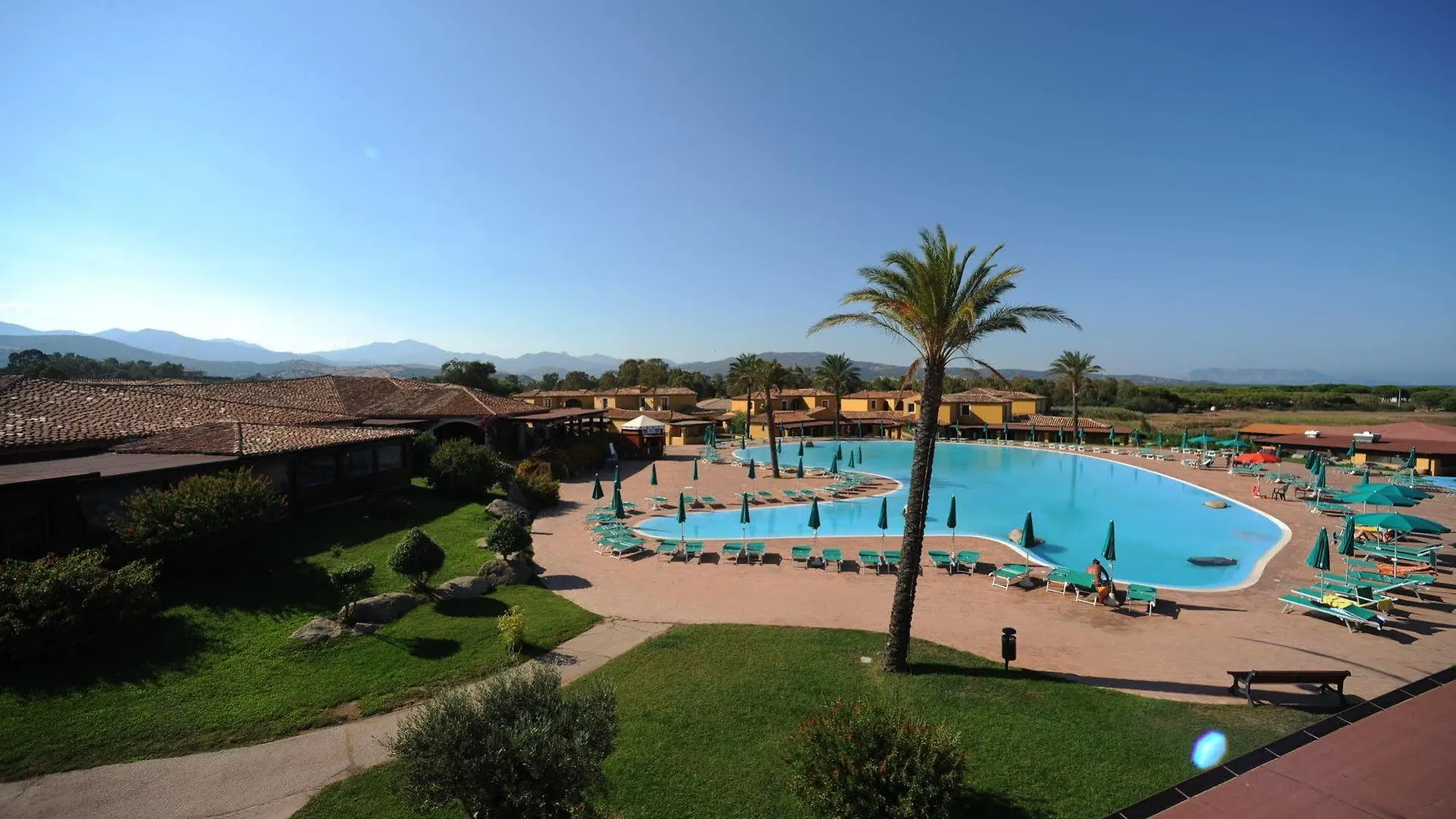 **** Feriested Valtur Baia Dei Pini Hotel Budoni Italien